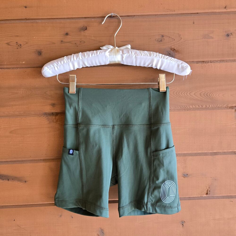 Loop Running Supply Company Icon Half Tight Shorts Greenbelt Green ATX XS Gym - Picture 2 of 4